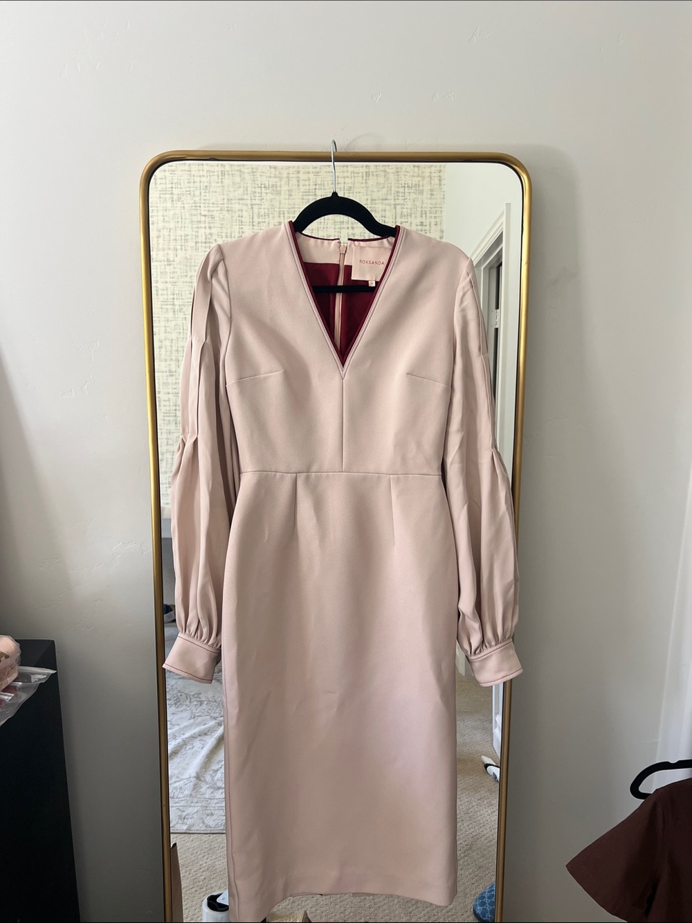 Roksanda Ilincic Blush Long-Sleeve V-Neck Sheath Dress